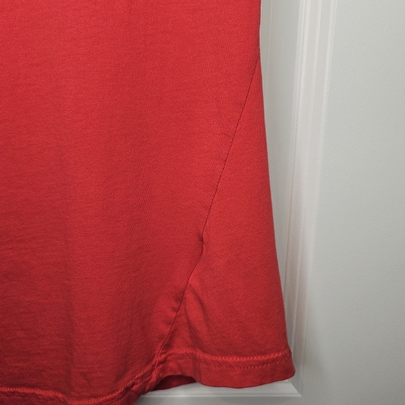 Puma Metallic Logo Graphic Tee Red Crewneck Athleisure Shirt Women Small Gym - Picture 7 of 9